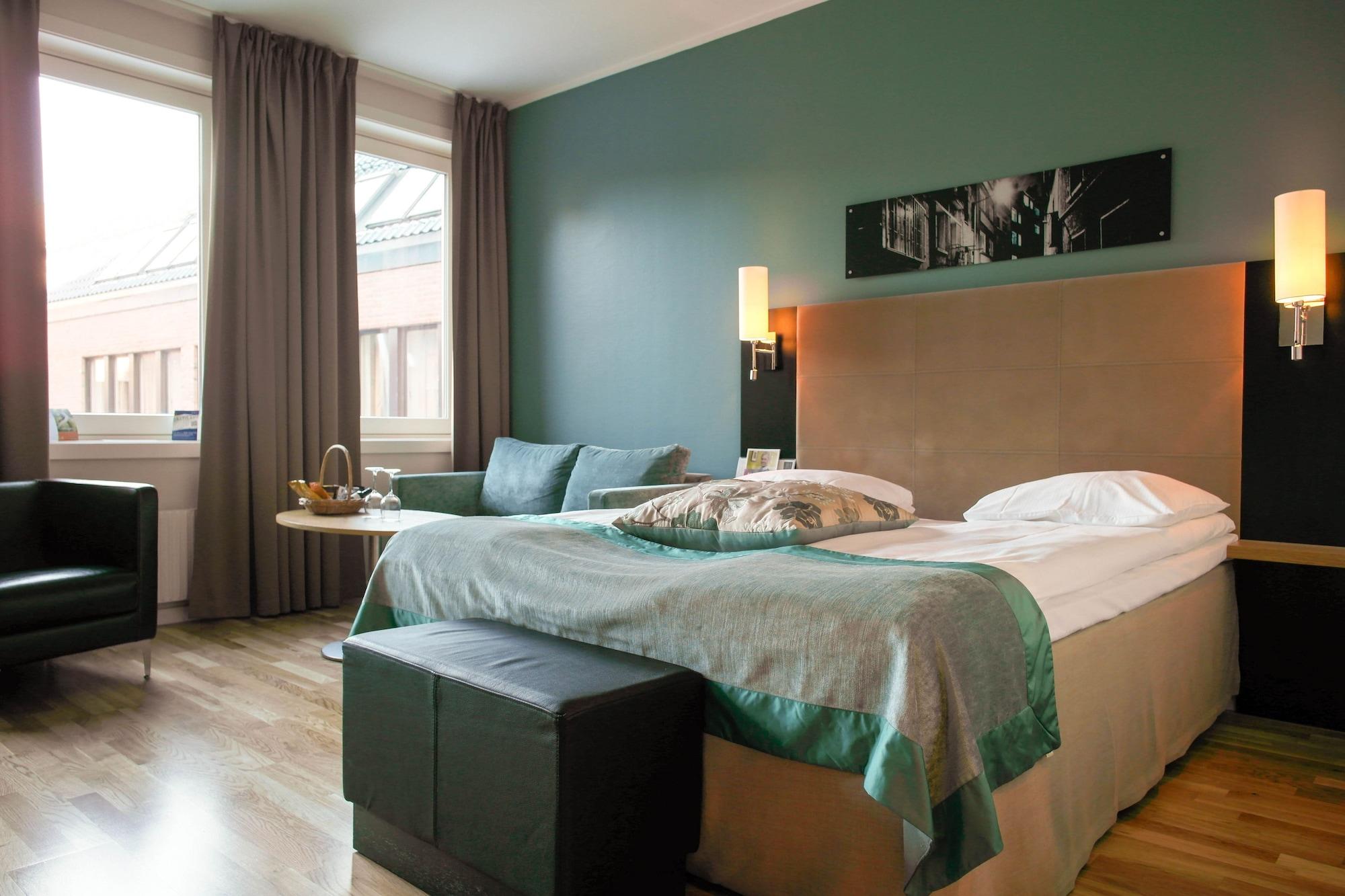 Quality Augustin Hotel 4*